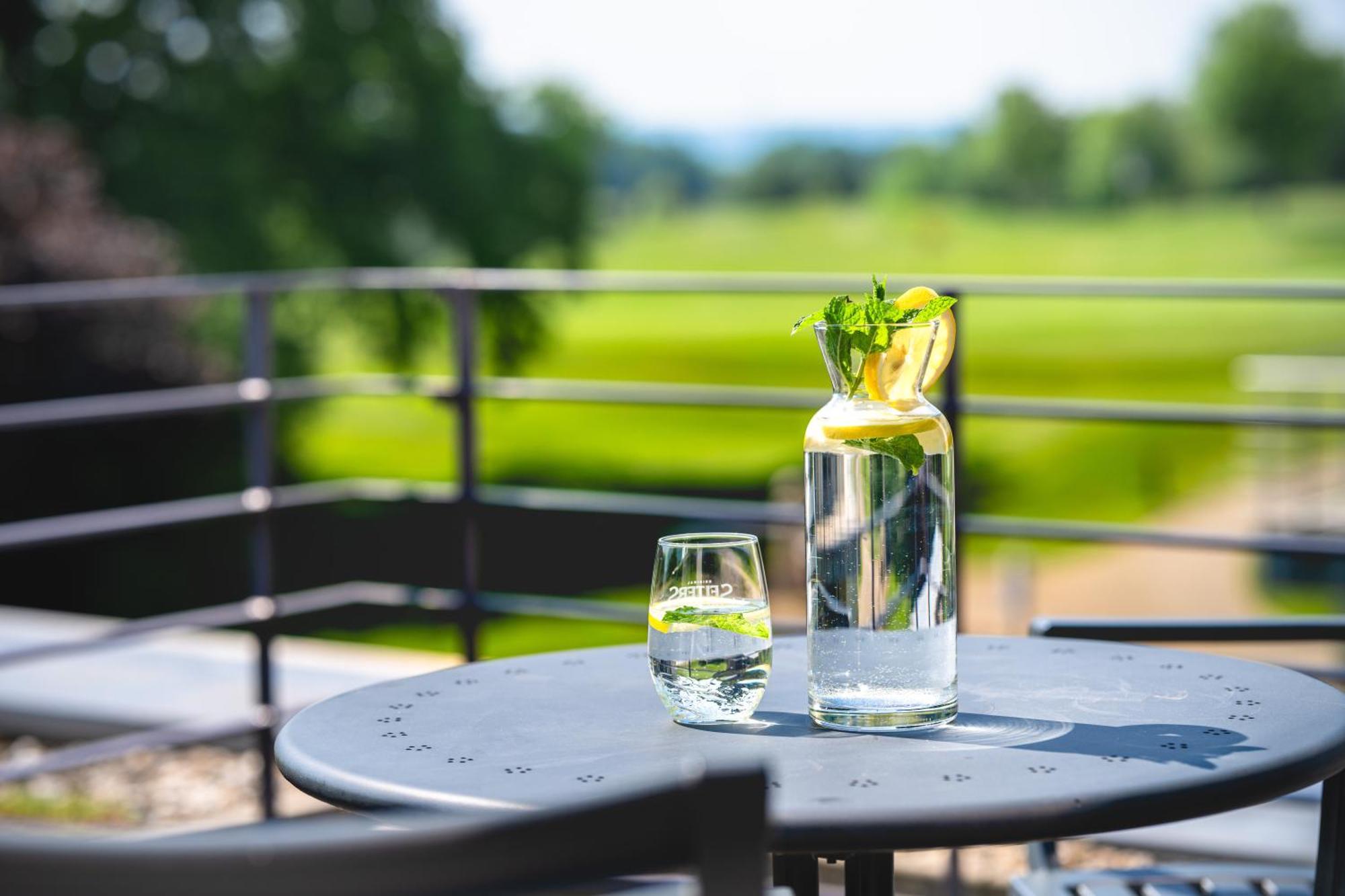 Golfhotel Gut Neuenhof 프론덴베르크 외부 사진