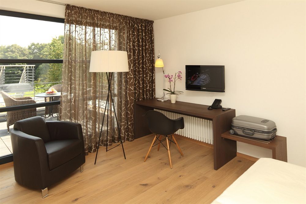 Golfhotel Gut Neuenhof 프론덴베르크 외부 사진